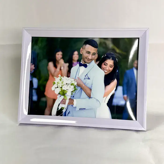 מסגרת לבנה 15/20 ס"מ