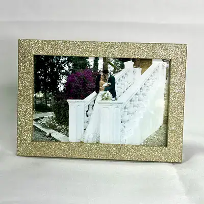 מסגרת זהב מנצנץ 10/15 ס"מ